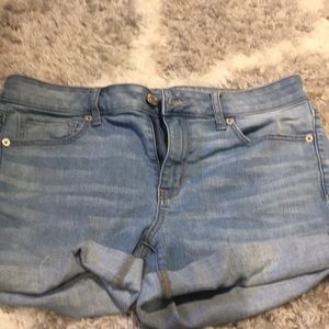 American Eagle 🦅 super stretch jean shorts sz 12